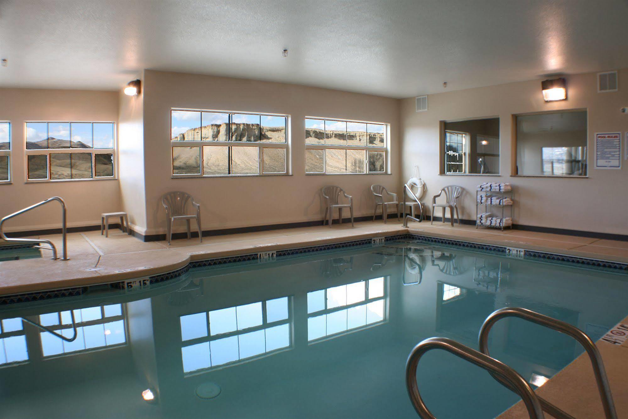 Allington Inn & Suites Kremmling Facilities photo